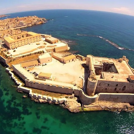 Apartment Talia Ortigia